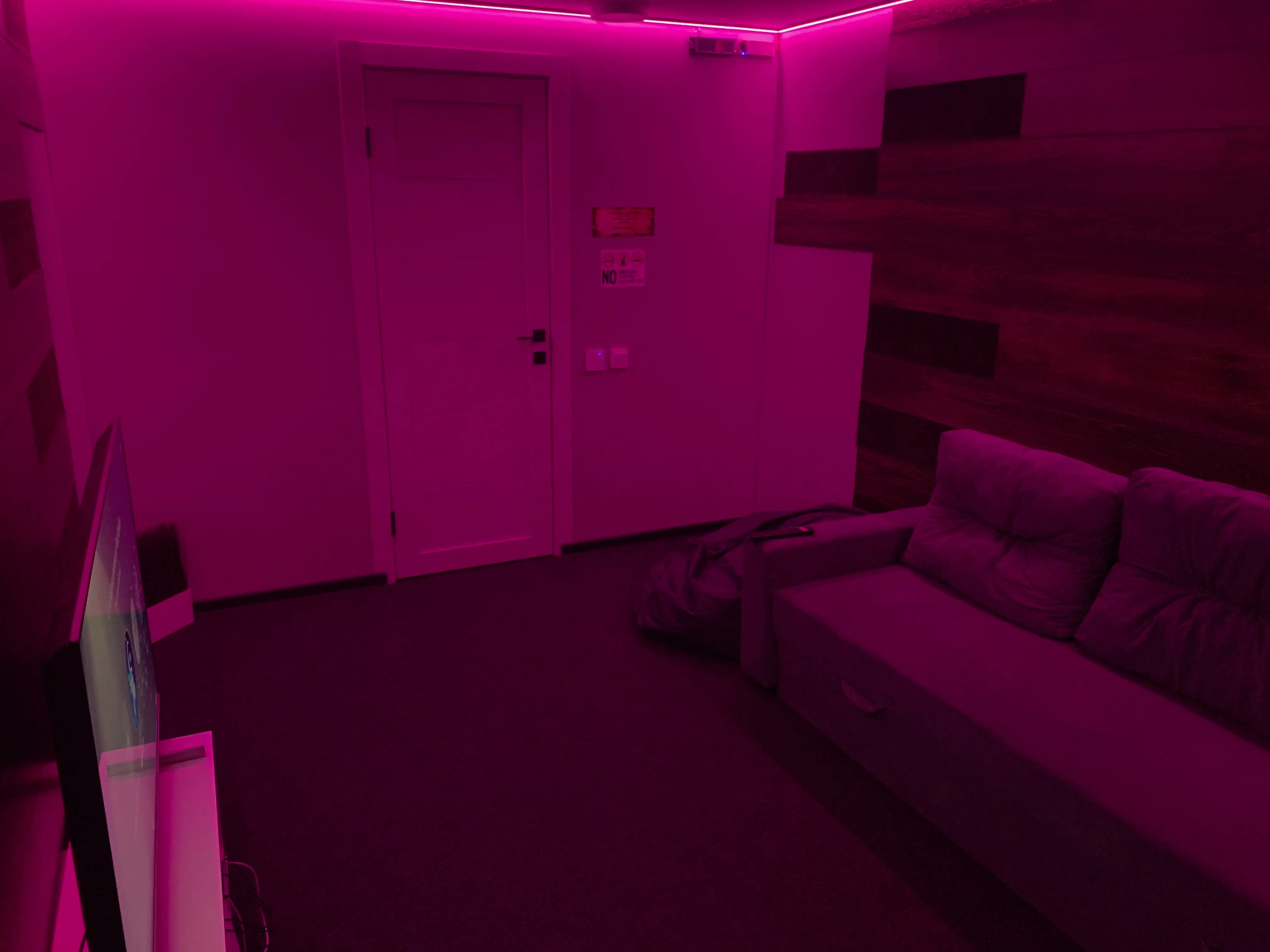 Комната №3 PlayBro Минск — оборудование для игр и развлечений